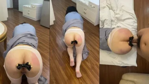 Nhét đồ chơi vào đít bắt em làm chó con bò khắp nhà chơi lút cán còn nghịch đít